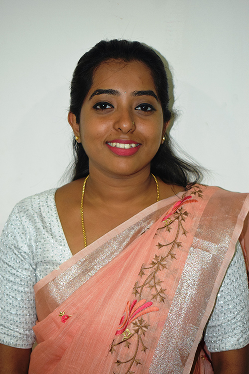 Mrs.Pooja Office Administrator