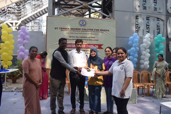 Prize-Distribution-3